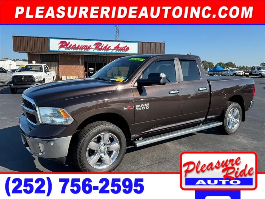 2016 Ram 1500 SLT photo 1