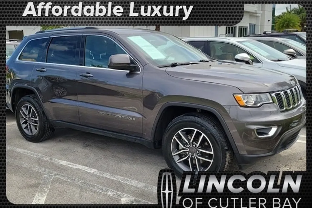 2020 Jeep Grand Cherokee Laredo E photo 1