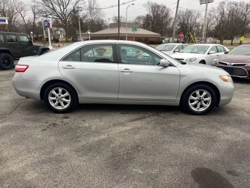 2007 Toyota Camry XLE photo 1