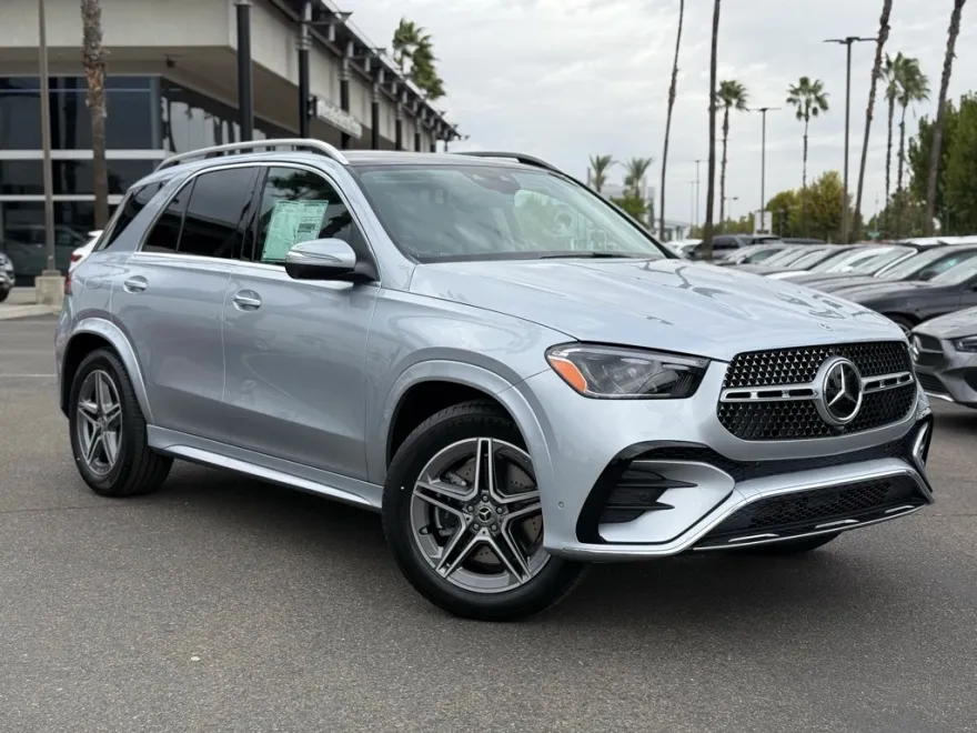 2026 Mercedes Benz GLE 450 4MATIC photo 1
