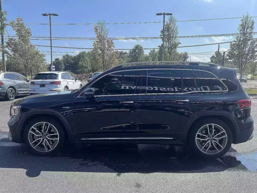 2022 Mercedes Benz GLB AMG 35 4MATIC photo 1