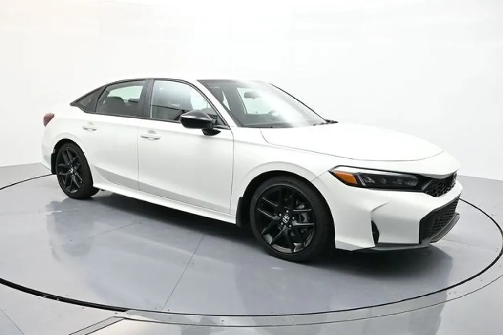 2025 Honda Civic Sport photo 1