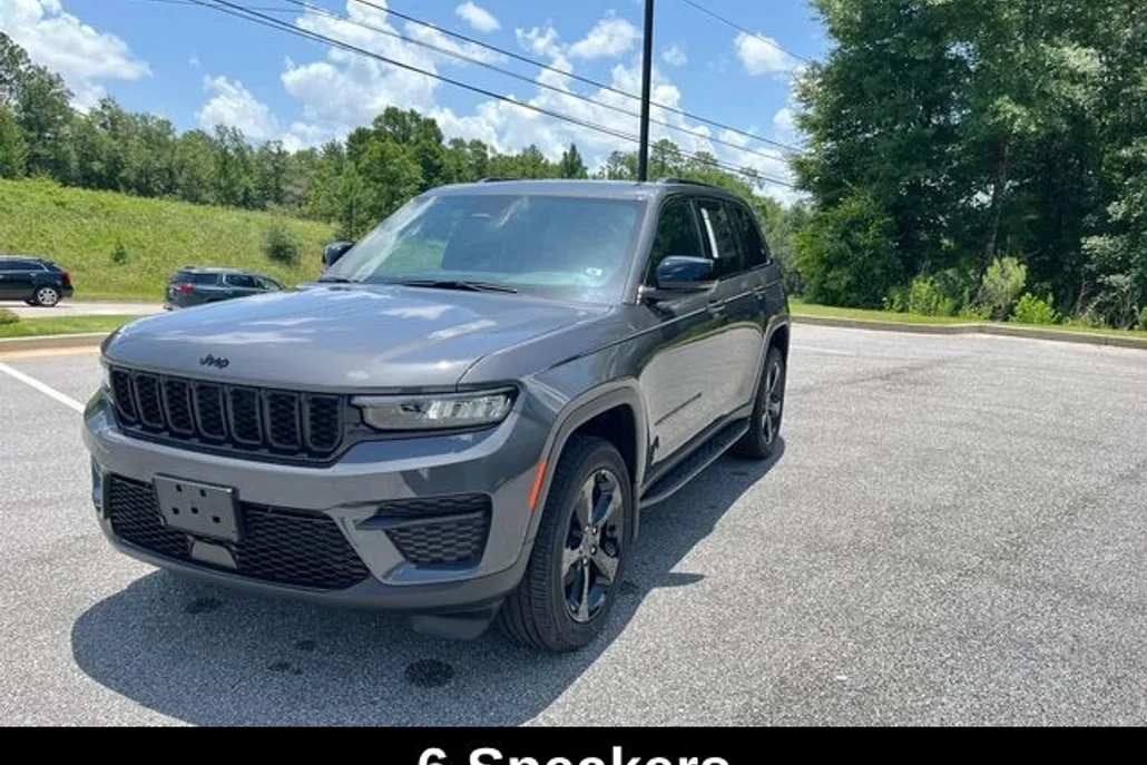2025 Jeep Grand Cherokee Altitude X photo 1