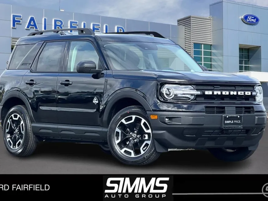 2024 Ford Bronco Sport Outer Banks photo 1