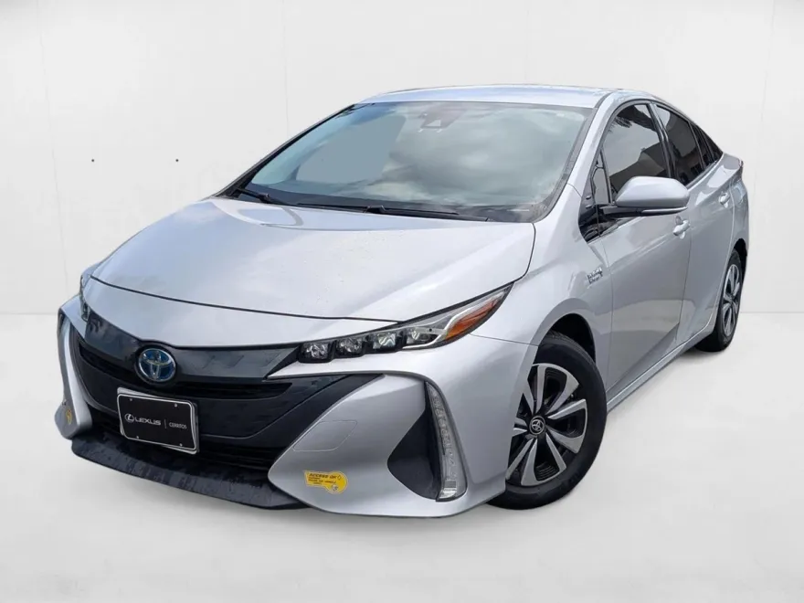 2019 Toyota Prius Prime Premium photo 1