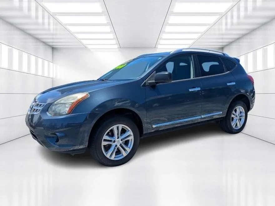 2015 Nissan Rogue Select S photo 1