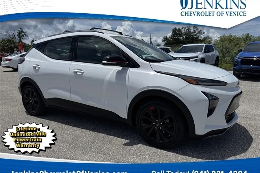 2023 Chevrolet Bolt EUV photo 1