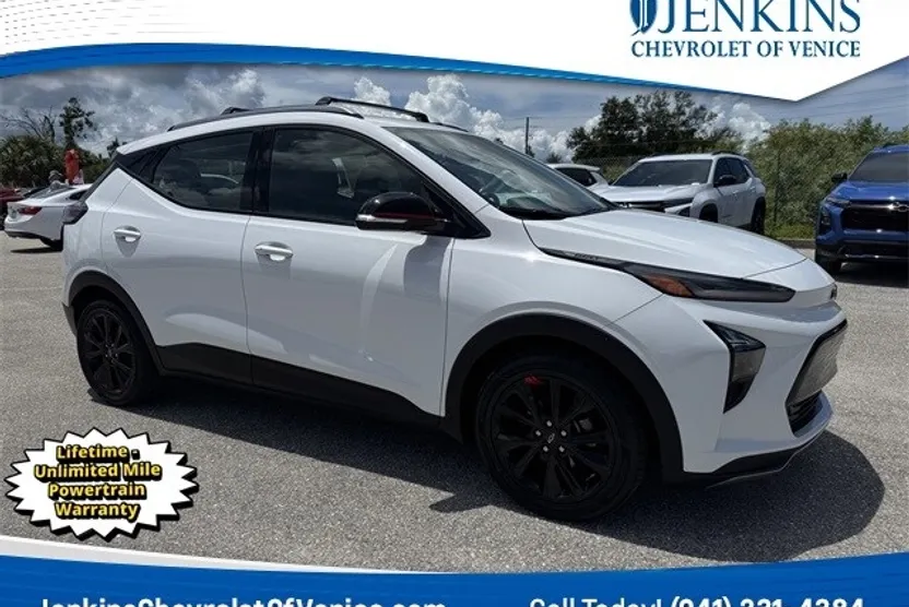 2023 Chevrolet Bolt EUV photo 1