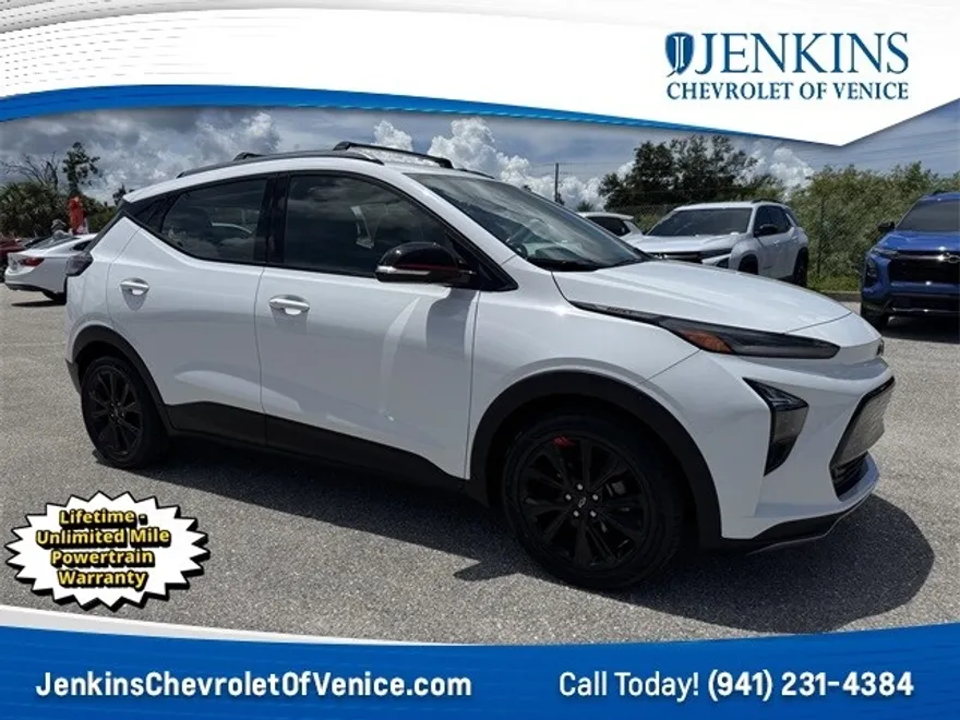 2023 Chevrolet Bolt EUV photo 1