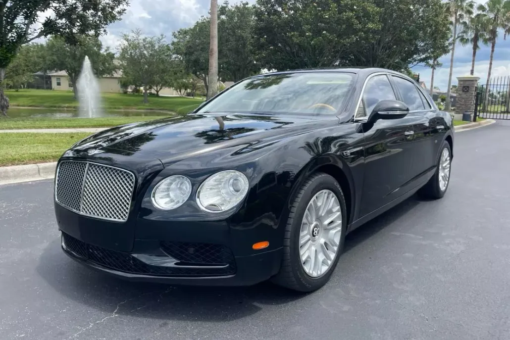 2014 Bentley Flying Spur W12 photo 1