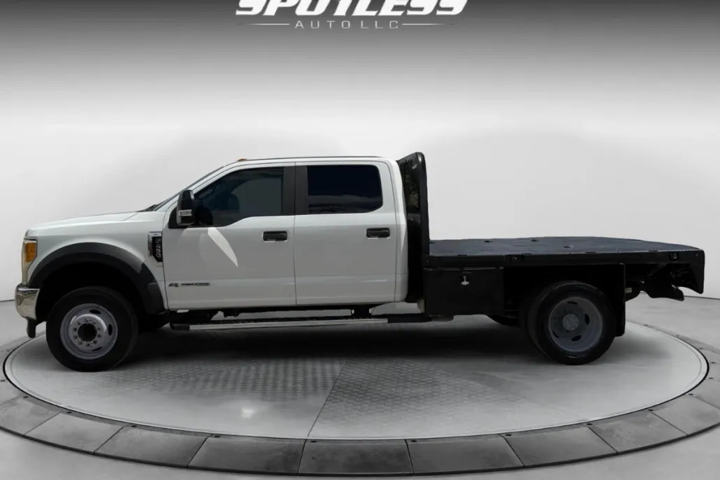 2017 Ford F-450 XL photo 1