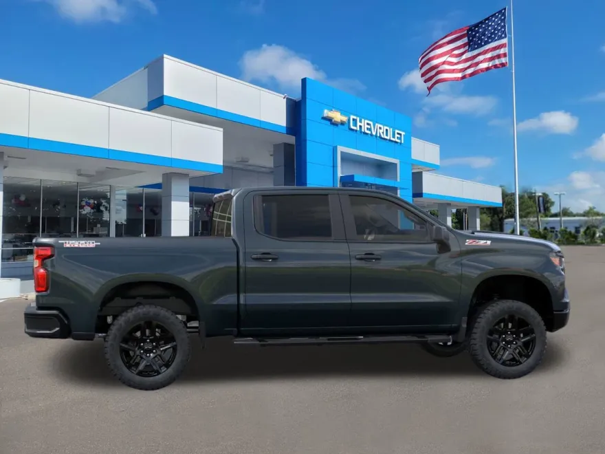 2026 Chevrolet Silverado 1500 Custom Trail Boss photo 1