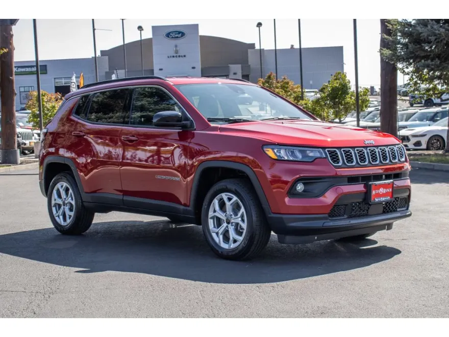 2025 Jeep Compass Latitude photo 1