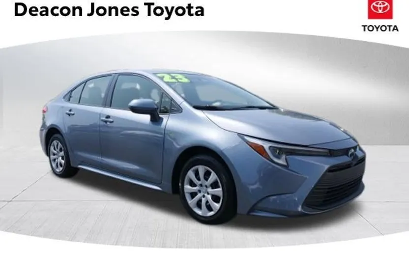 2023 Toyota Corolla Hybrid LE photo 1