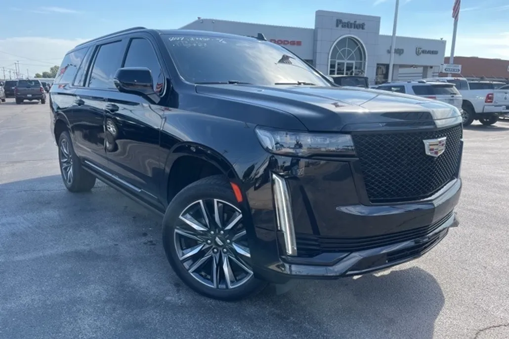 2021 Cadillac Escalade ESV Sport photo 1