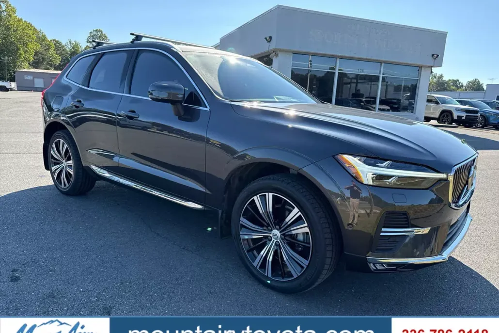 2022 Volvo XC60 Inscription photo 1