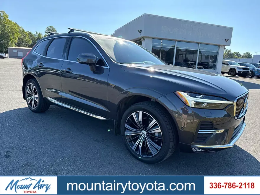 2022 Volvo XC60 Inscription photo 1