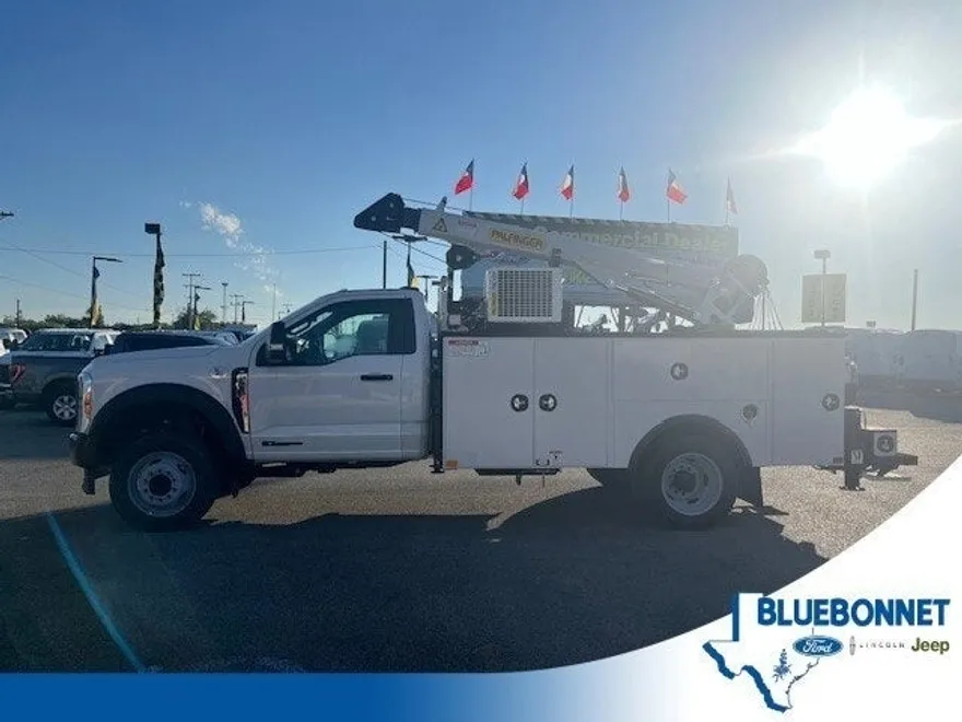 2024 Ford F-550 XL photo 1