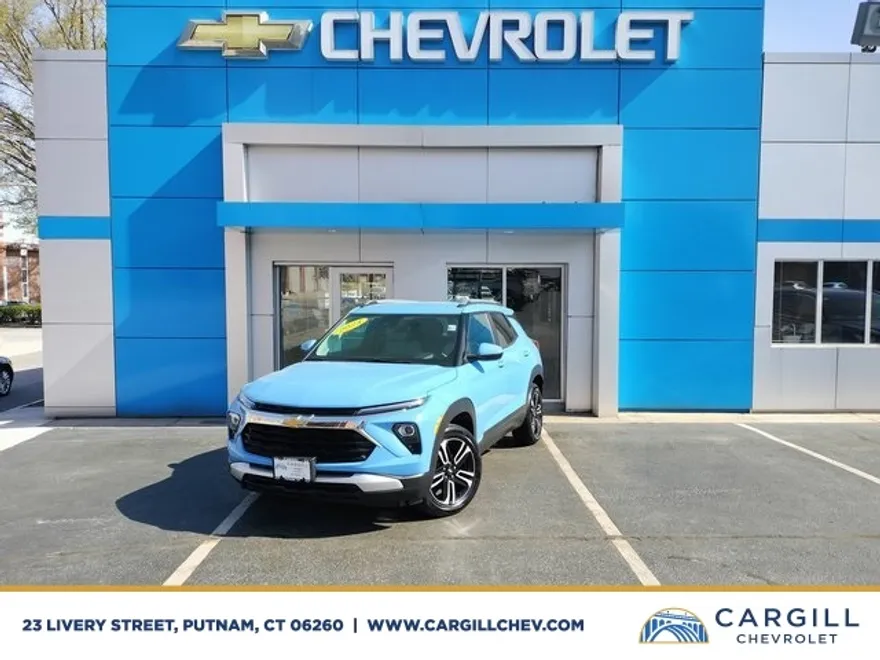 2024 Chevrolet Trailblazer LT photo 1