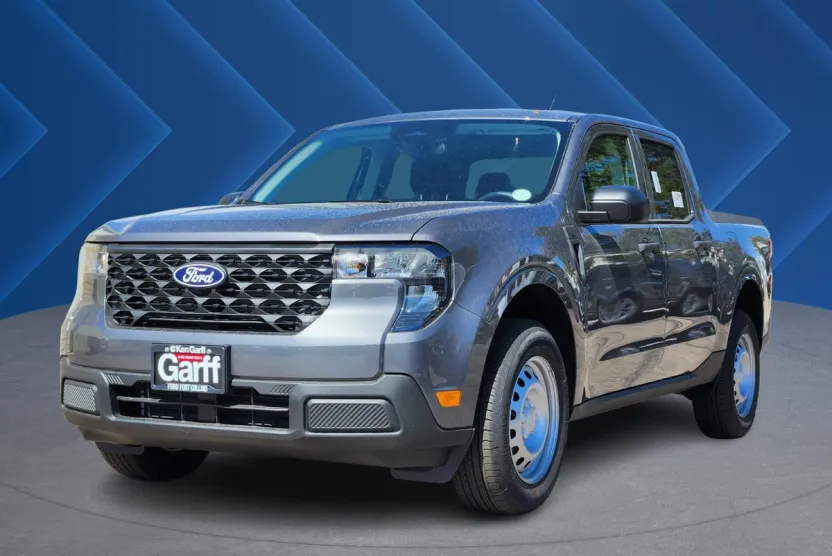 2025 Ford Maverick XL photo 1