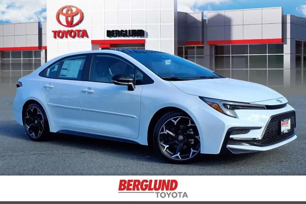 2025 Toyota Corolla SE photo 1