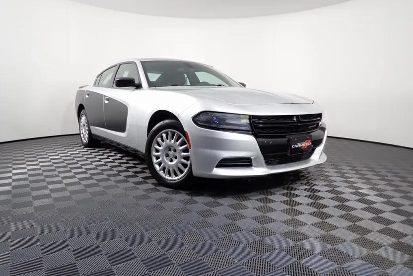 2018 Dodge Charger AWD photo 1