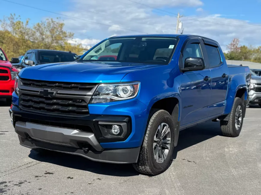 2022 Chevrolet Colorado Z71 photo 1