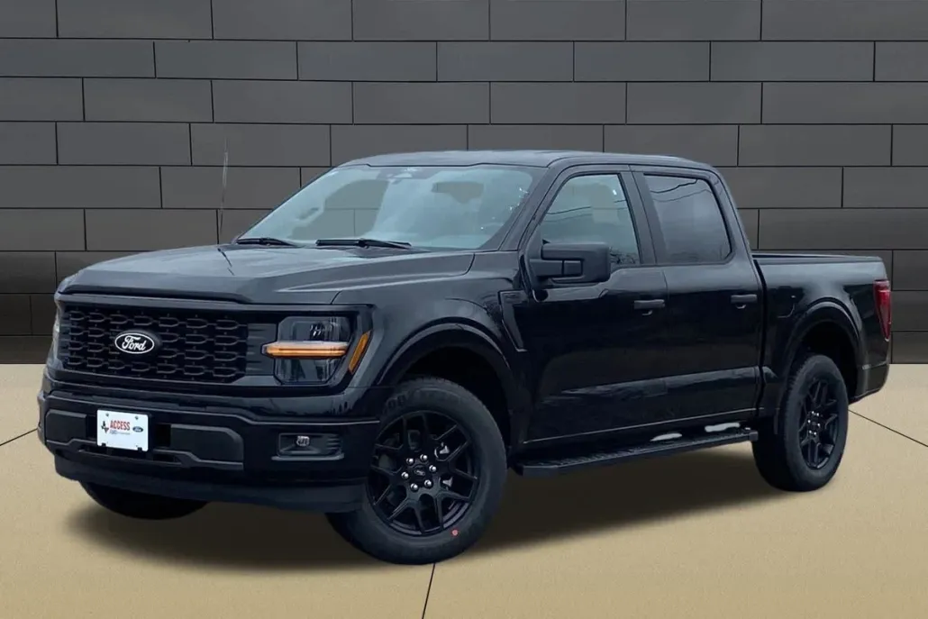 2025 Ford F-150 STX photo 1