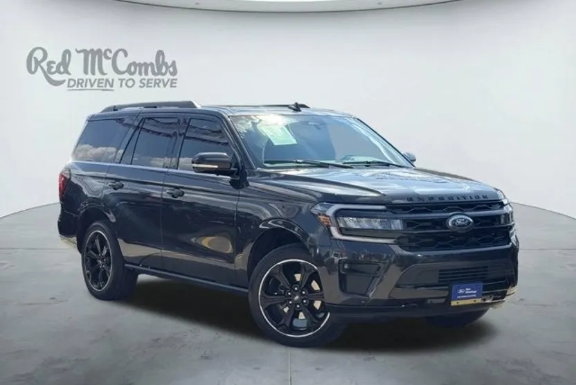 2022 Ford Expedition Limited photo 1