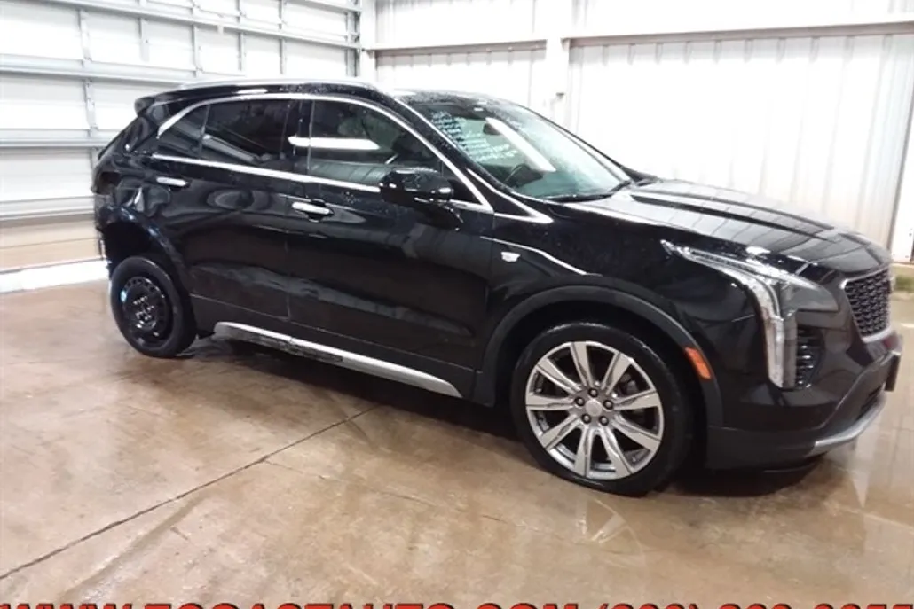 2019 Cadillac XT4 Premium Luxury photo 1