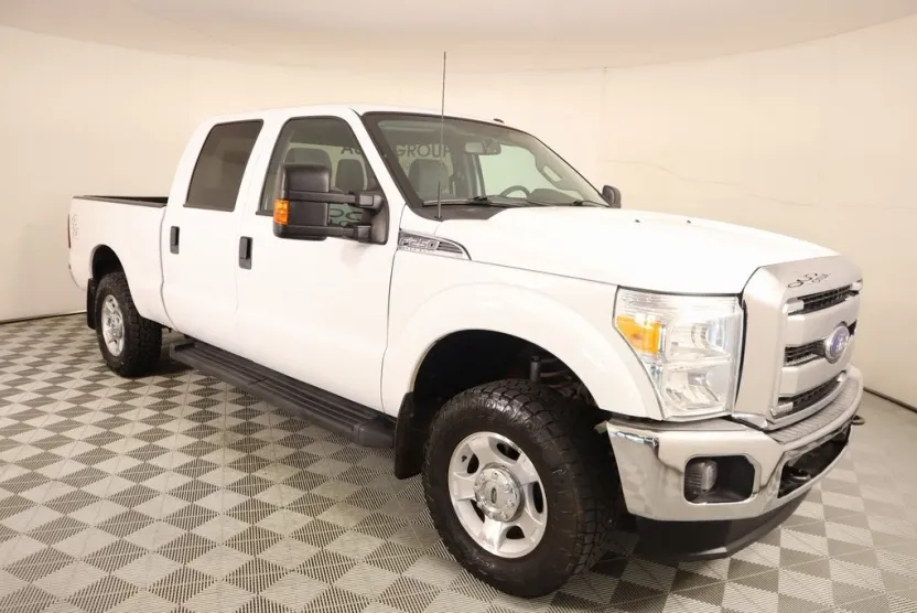 2016 Ford F-250 XLT photo 1