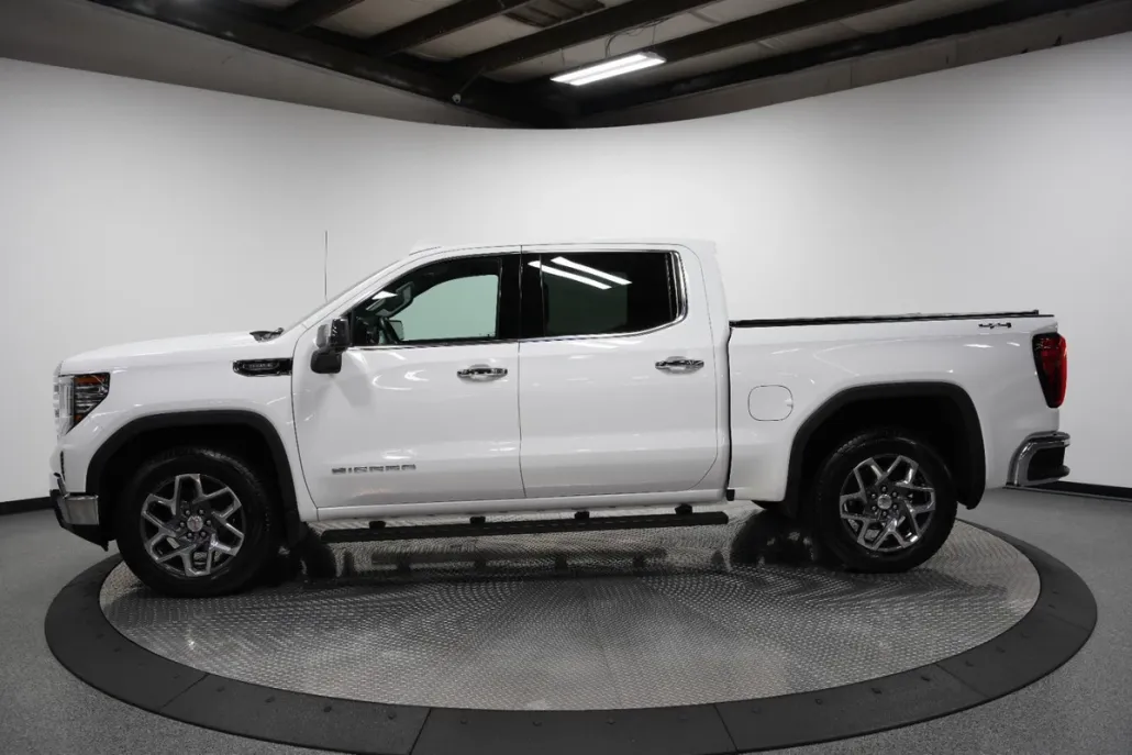 2023 Gmc Sierra 1500 SLT photo 1