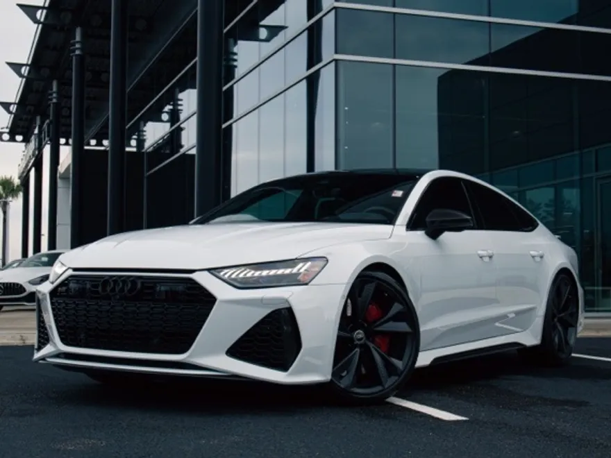 2023 Audi RS 7 Base photo 1
