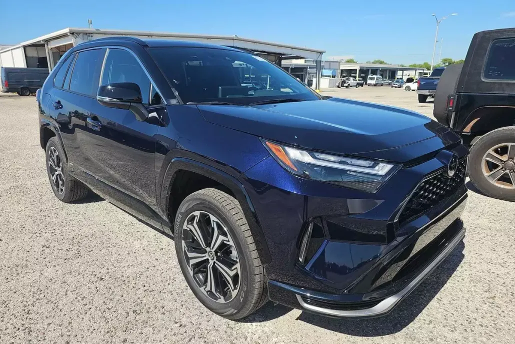 2025 Toyota RAV4 Prime XSE Premium photo 1