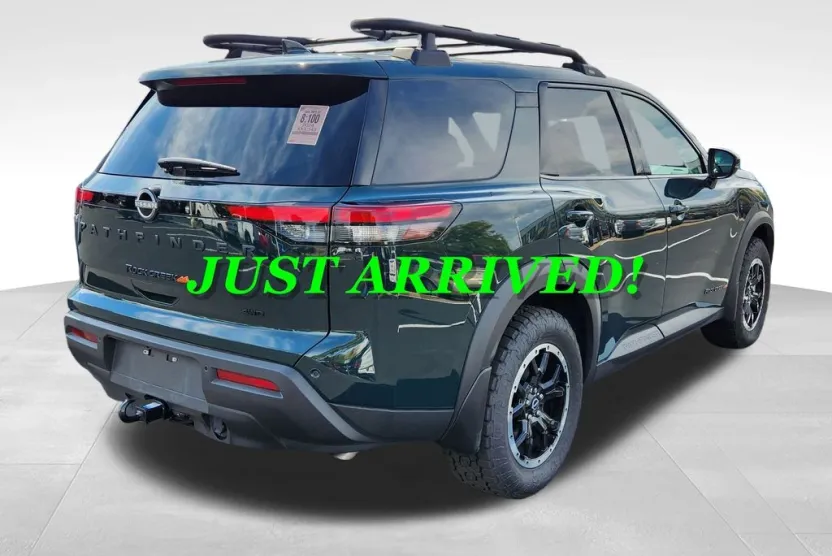 2024 Nissan Pathfinder Rock Creek photo 1