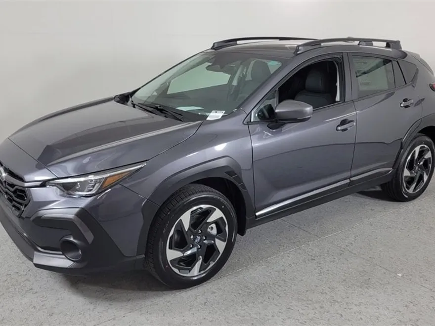 2024 Subaru Crosstrek Limited photo 1