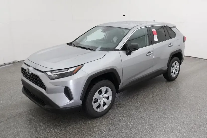 2025 Toyota RAV4 LE photo 1