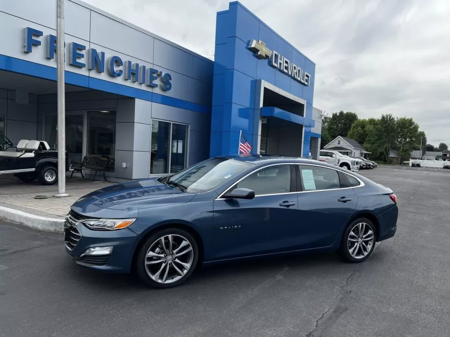 2024 Chevrolet Malibu Premier 2LT photo 1