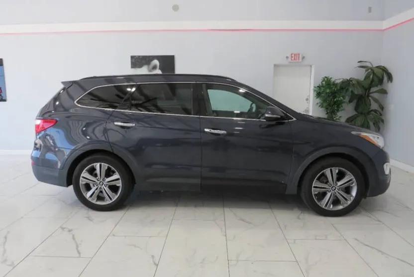 2013 Hyundai Santa Fe Limited photo 1