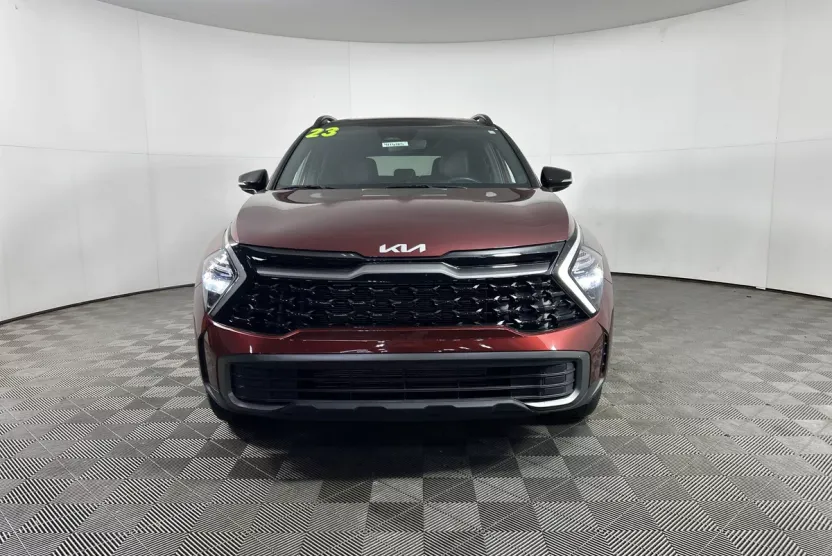 2023 Kia Sportage X-Line photo 1