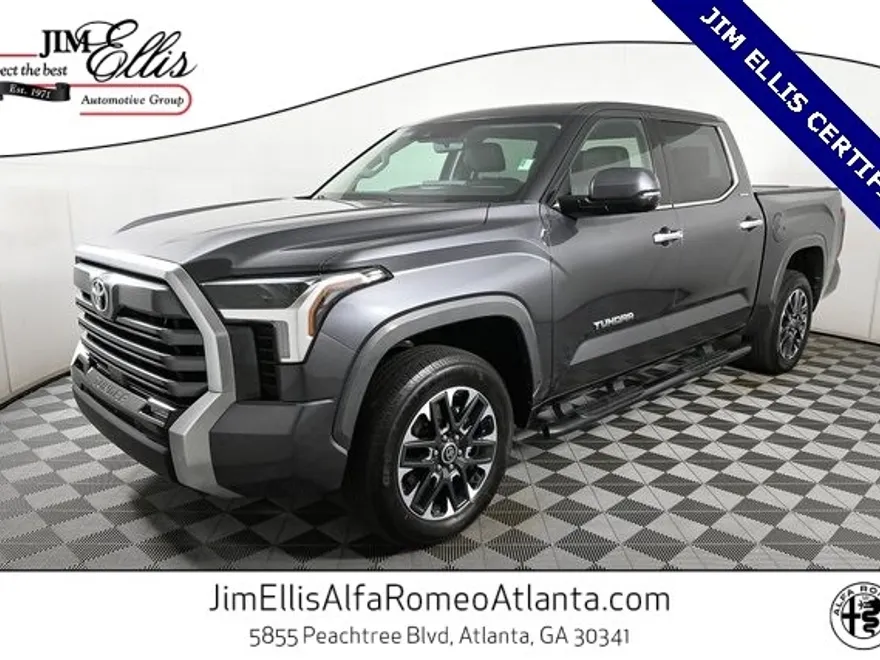 2023 Toyota Tundra Limited photo 1