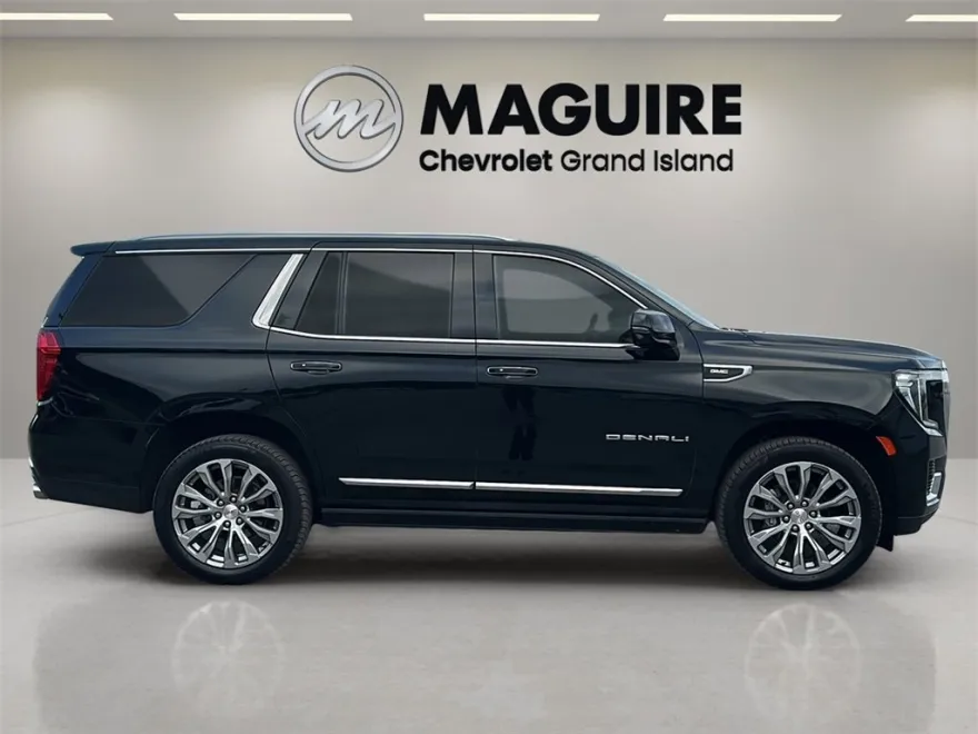 2023 Gmc Yukon Denali photo 1