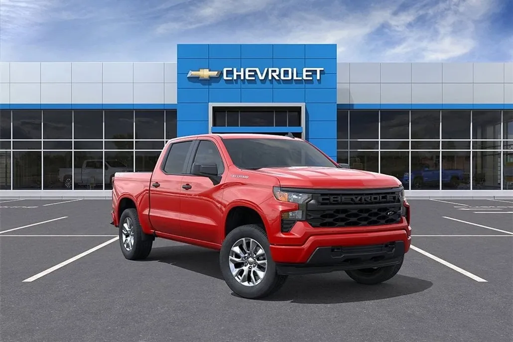 2025 Chevrolet Silverado 1500 Custom photo 1