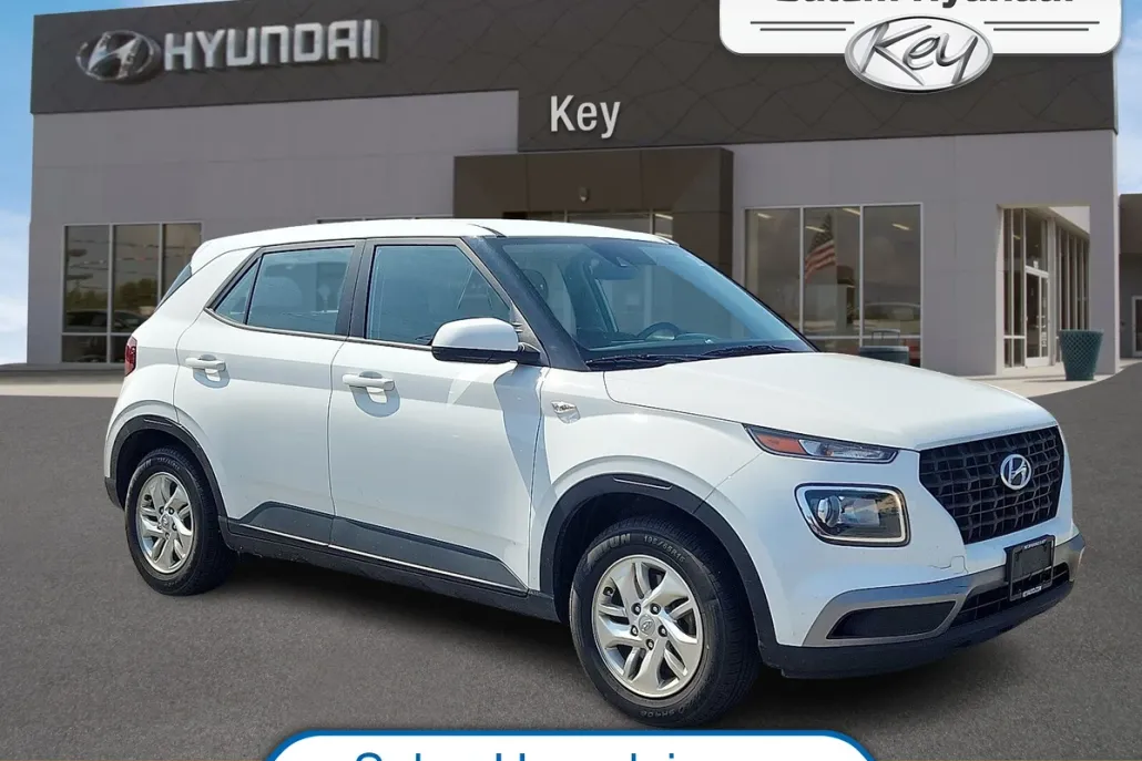 2022 Hyundai Venue SE photo 1