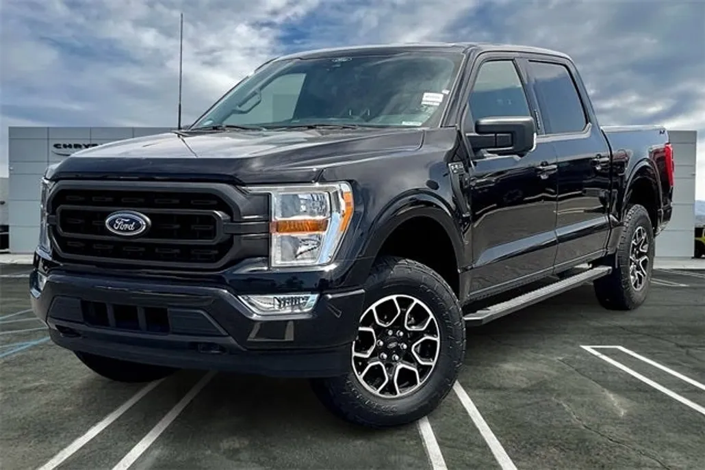 2022 Ford F-150 XLT photo 1