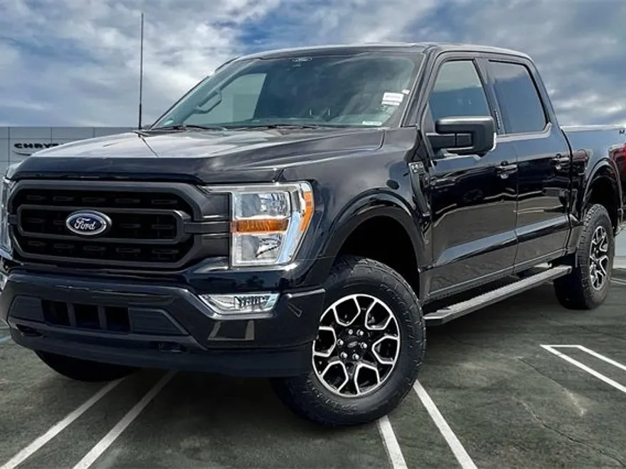 2022 Ford F-150 XLT photo 1