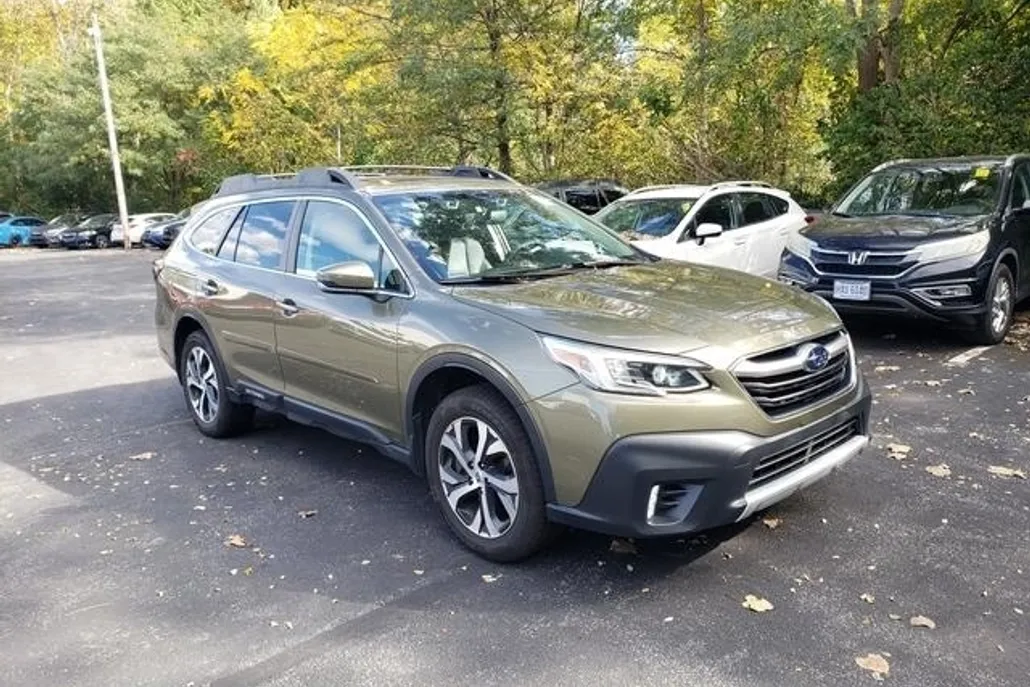 2021 Subaru Outback Limited XT photo 1