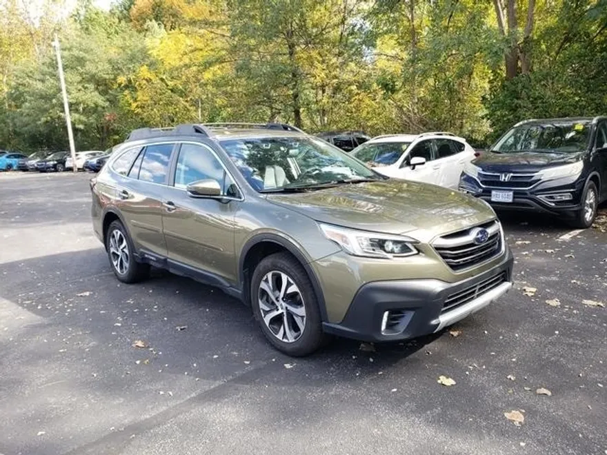 2021 Subaru Outback Limited XT photo 1