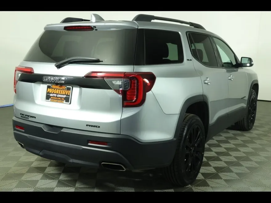 2023 Gmc Acadia SLE photo 1