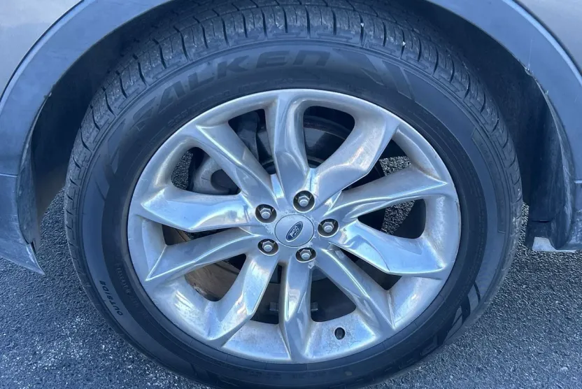 2012 Ford Explorer Limited photo 1